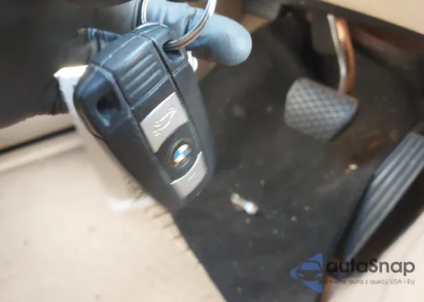 2011 BMW X5 xDrive35I/xDrive35I Premium/xDrive35I Sport Activity z USA, uszkodzony, nr VIN 5UXZV4C51BL741538